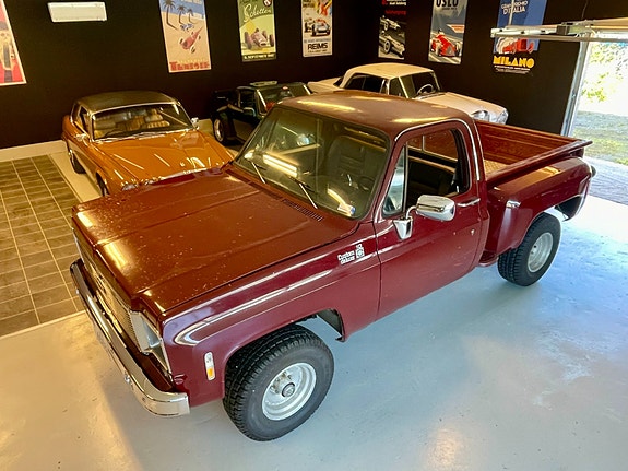 Chevrolet K10 4 of 30