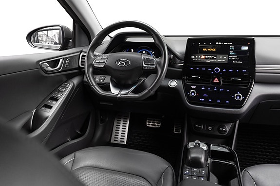 Hyundai IONIQ 29 of 29