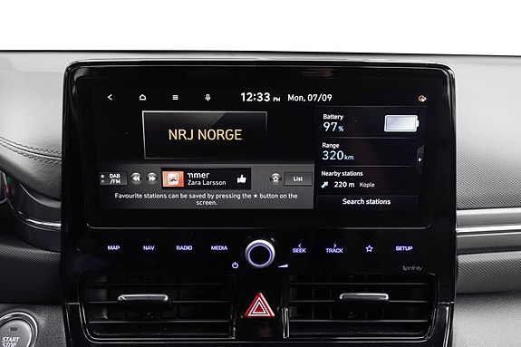 Hyundai IONIQ 21 of 29