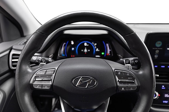 Hyundai IONIQ 14 of 29