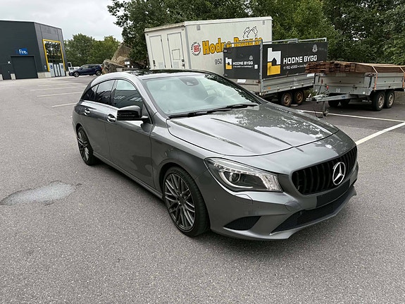Mercedes-Benz CLA180 3 of 30