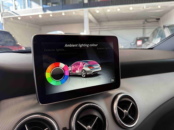 Mercedes-Benz CLA180 29 of 30