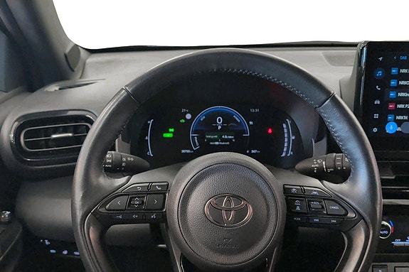 Toyota Yaris Cross 11 of 21