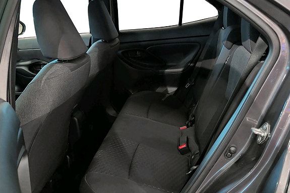 Toyota Yaris Cross 17 of 21