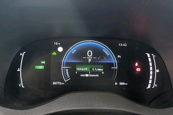 Toyota Yaris Cross 13 of 21