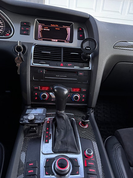 Audi Q7 4 of 5