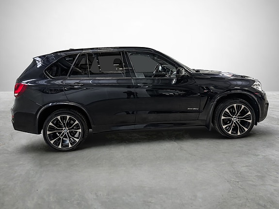 BMW X5 6 of 30