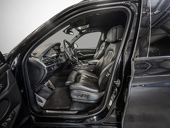 BMW X5 11 of 30