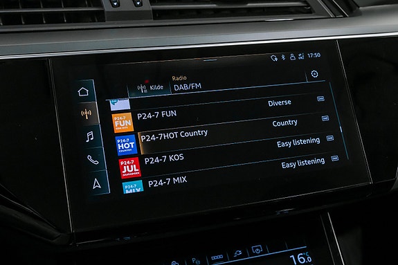 Audi e-tron 22 of 27