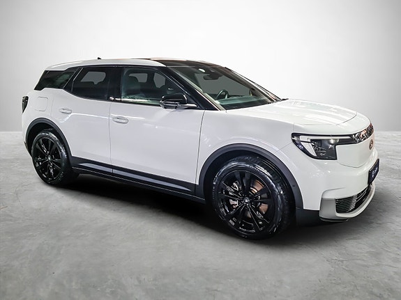 Ford Explorer 7 of 26