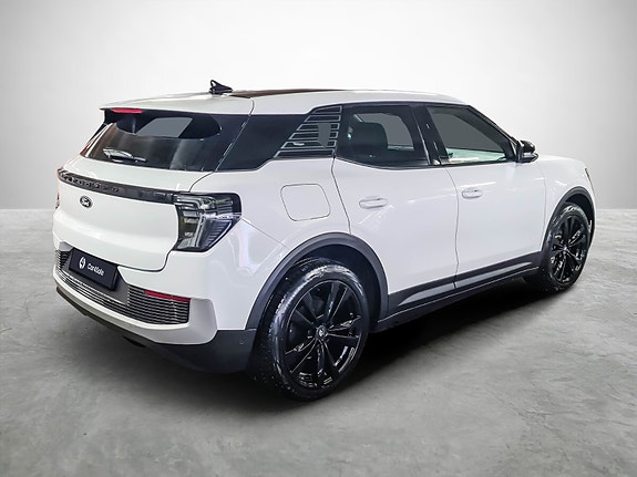 Ford Explorer 5 of 26