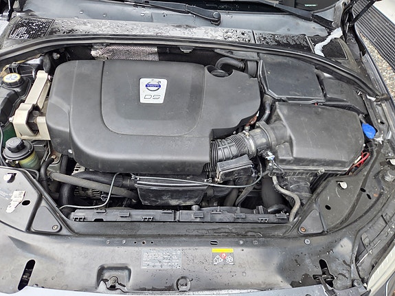 Volvo V70 7 of 27