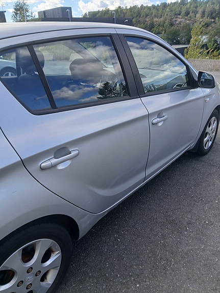 Hyundai i20 5 of 7