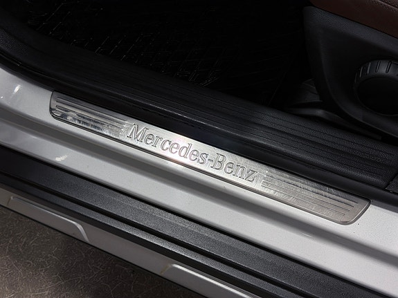 Mercedes-Benz GLA200 13 of 30