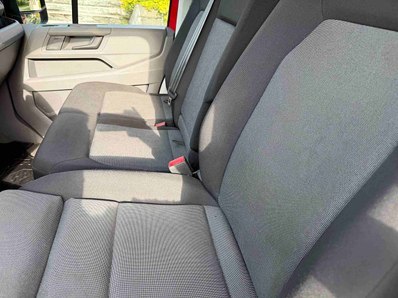 Volkswagen Crafter 15 of 30