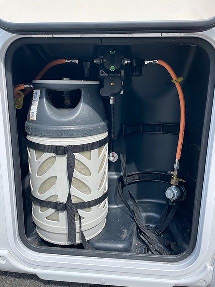 Autostar 790 LC Prestige - hydrauliske støttebein - Lithium batt - Sog - solcelle +++ 23 of 24