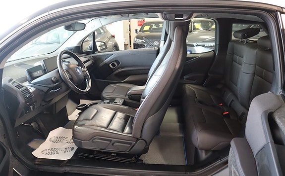 BMW i3 8 of 24