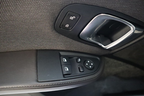 BMW i3 6 of 24