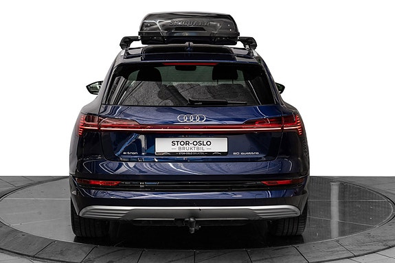 Audi e-tron 7 of 28