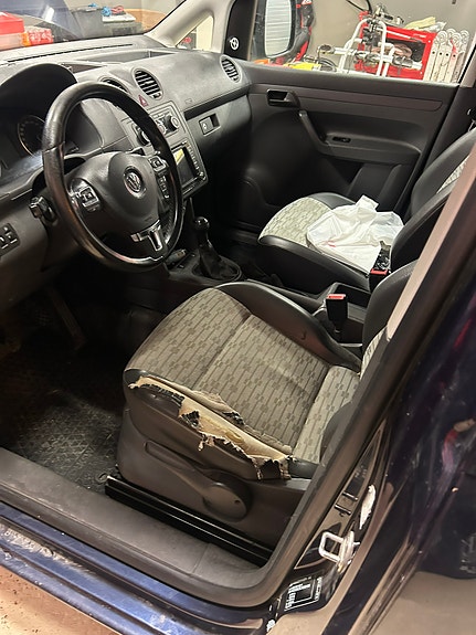 Volkswagen Caddy 7 of 9