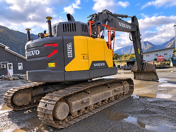 Volvo ECR235EL 6 of 27