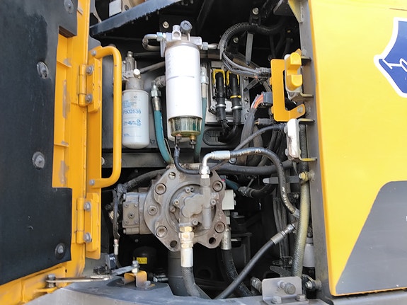 Volvo ECR235EL 15 of 27