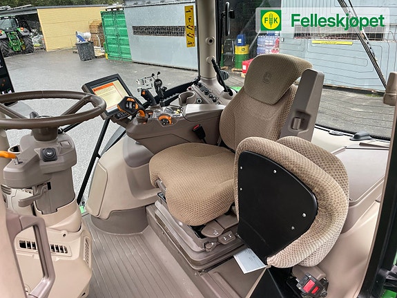 John Deere 6R 185 16 of 27