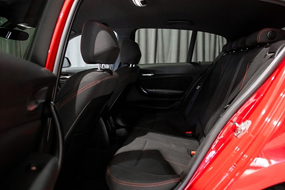 BMW 116i 24 of 30