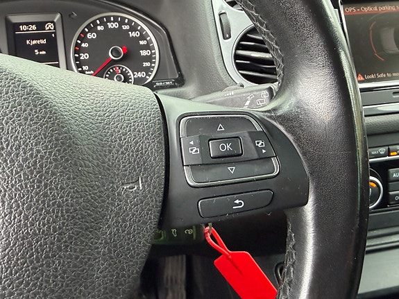 Volkswagen Tiguan 12 of 26