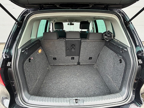 Volkswagen Tiguan 22 of 26