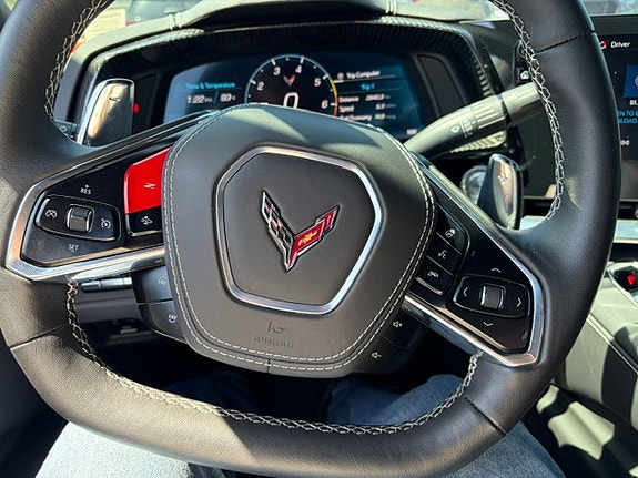 Chevrolet Corvette 10 of 16