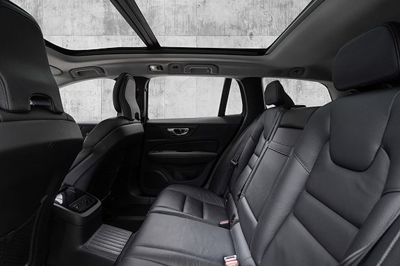 Volvo V60 13 of 26