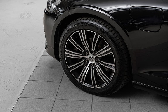 Volvo V60 9 of 26