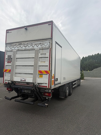 Volvo FM380 7 of 14