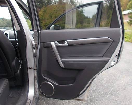 Chevrolet Captiva 14 of 19