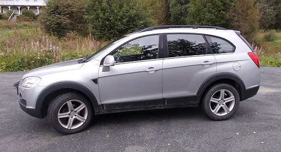 Chevrolet Captiva 2 of 19
