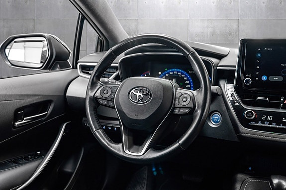 Toyota Corolla 11 of 23