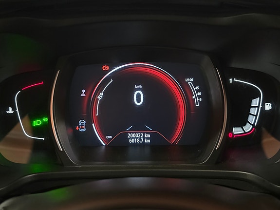 Renault Kadjar 18 of 30
