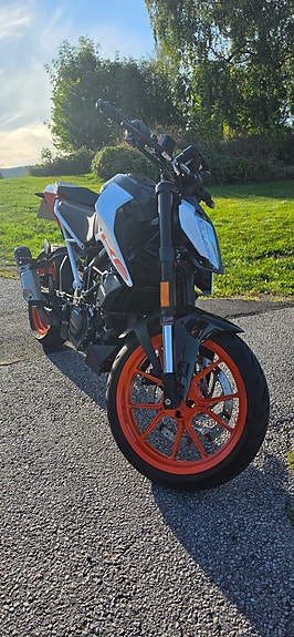 KTM 125 Duke 5 of 10