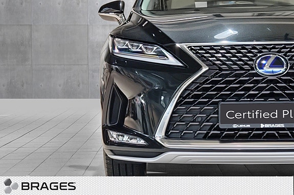 Lexus RX450h 8 of 30