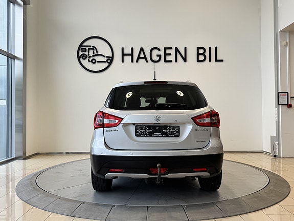 Suzuki S-Cross 6 of 28