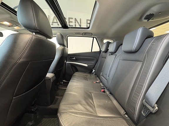 Suzuki S-Cross 11 of 28