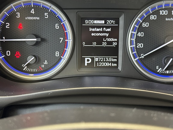 Suzuki S-Cross 23 of 28