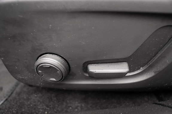 Polestar 2 24 of 30
