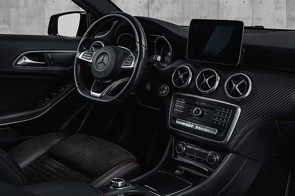 Mercedes-Benz A180 12 of 30