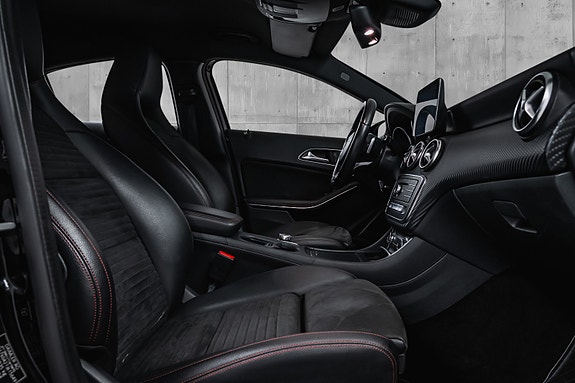 Mercedes-Benz A180 15 of 30
