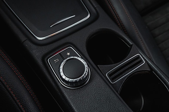 Mercedes-Benz A180 27 of 30