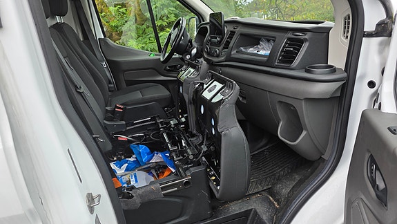 Ford Transit 350 L3 Van 10 of 16