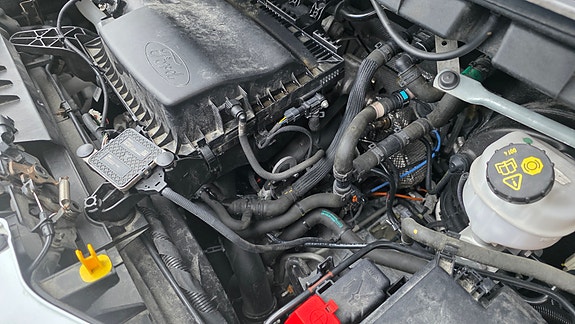 Ford Transit 350 L3 Van 15 of 16