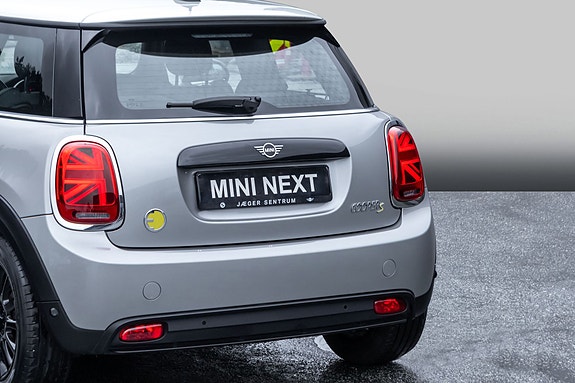 MINI Cooper SE 7 of 27